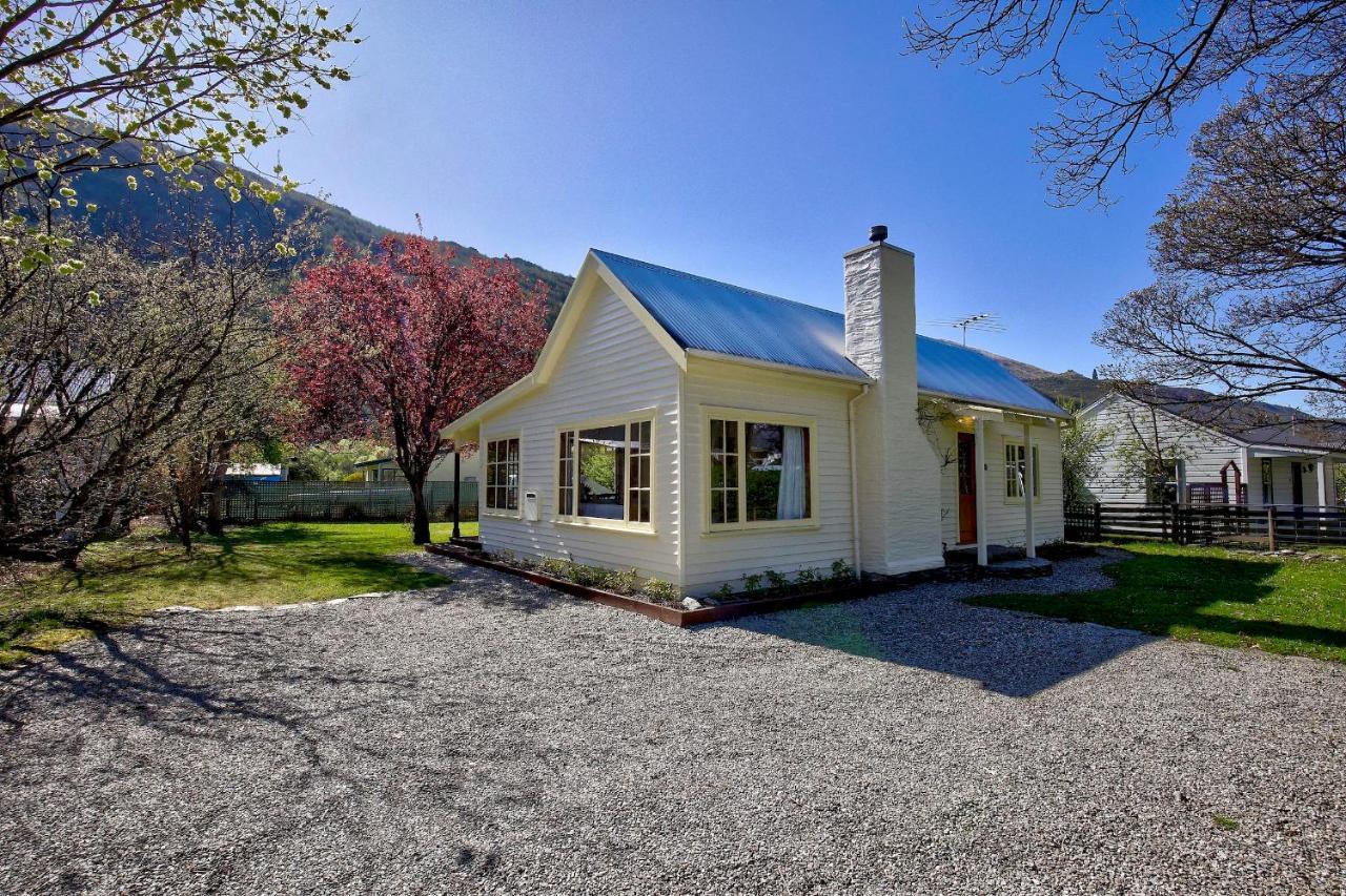 Aberdeen Cottage - Nestled In The Heart Of Arrowtown - New! Exterior foto